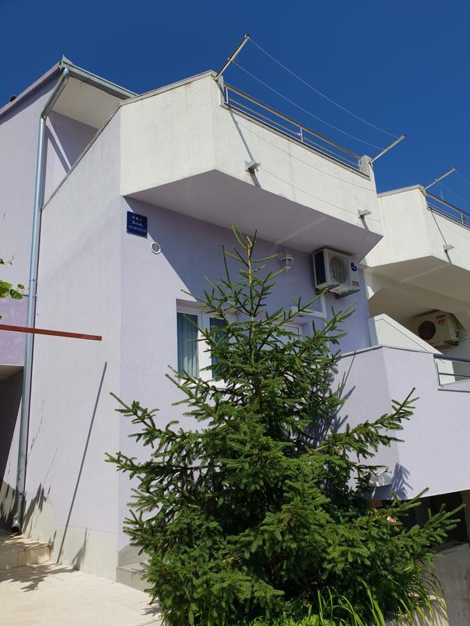 Apartments Sea Star Ivana Marina Exterior photo